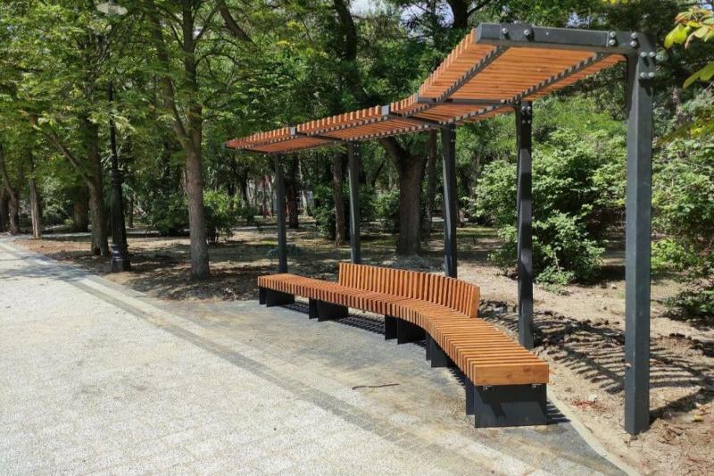 Сквер «Городской сад» в Феодосии, 2021 г. - фото от Punto Group